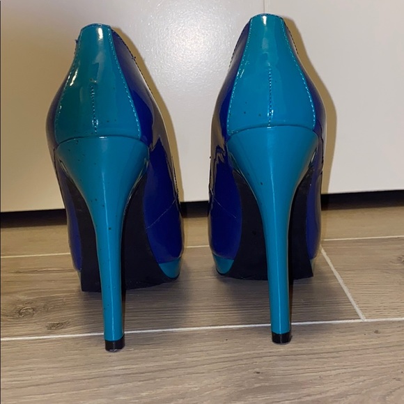Blue Patent Duo Tone Stiletto Pumps, Size 5.5 - Picture 2 of 5